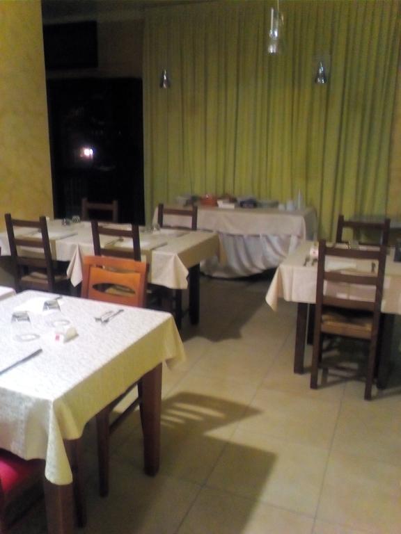 Pino Hotel Джиццерия Экстерьер фото