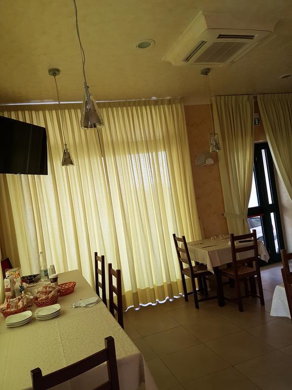 Pino Hotel Джиццерия Экстерьер фото